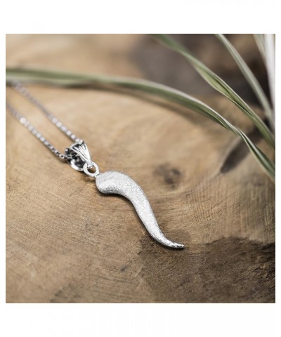 Sterling Silver Italian Horn Necklace Pendant with 18" Box Chain $11.42 Necklaces