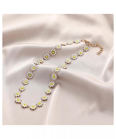 Daisy Necklace for Women White Daisy Flower Choker Necklace Summer Necklace Jewelry White Daisy Necklace $8.39 Necklaces