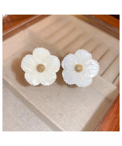 Cute White Flower Stud Earrings for Women Girls Vintage Dainty Jewelry for Ladies Party Prom Wedding Festival $8.99 Earrings